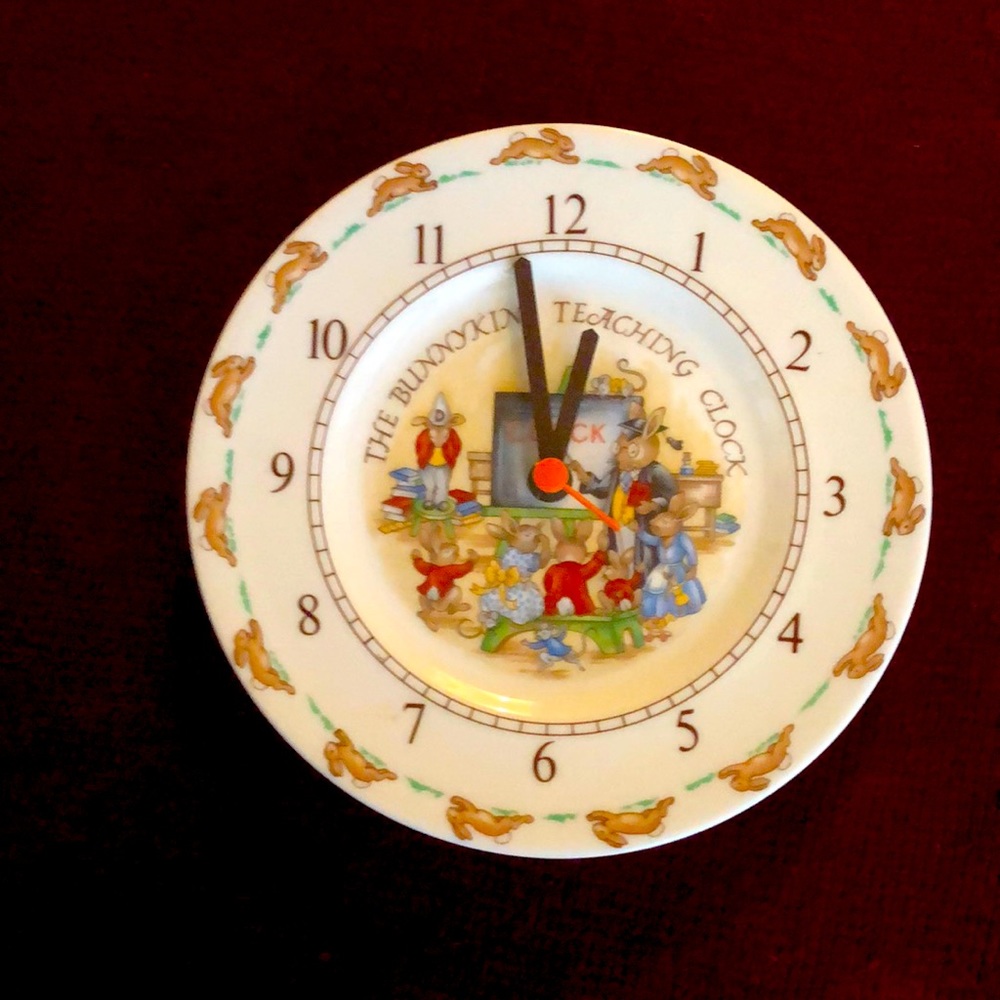 Bunnykins teaching clock